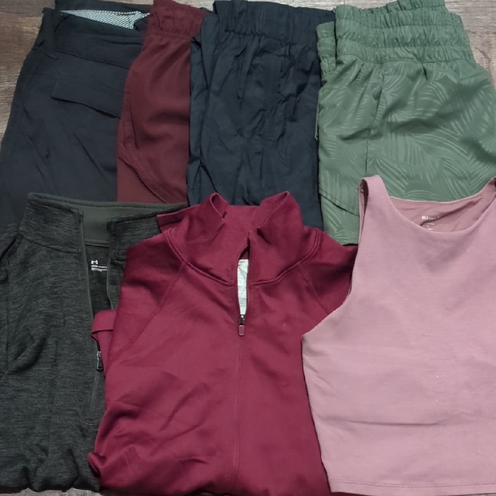 Assorted Activewear Bundle - image 1